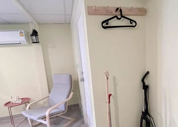 105 House With 2 Br 아파트