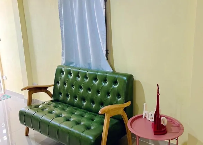105 House With 2 Br 아파트 방콕